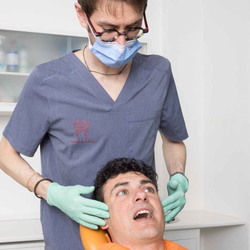 Gnatologia 1 gnatologo a Carrara