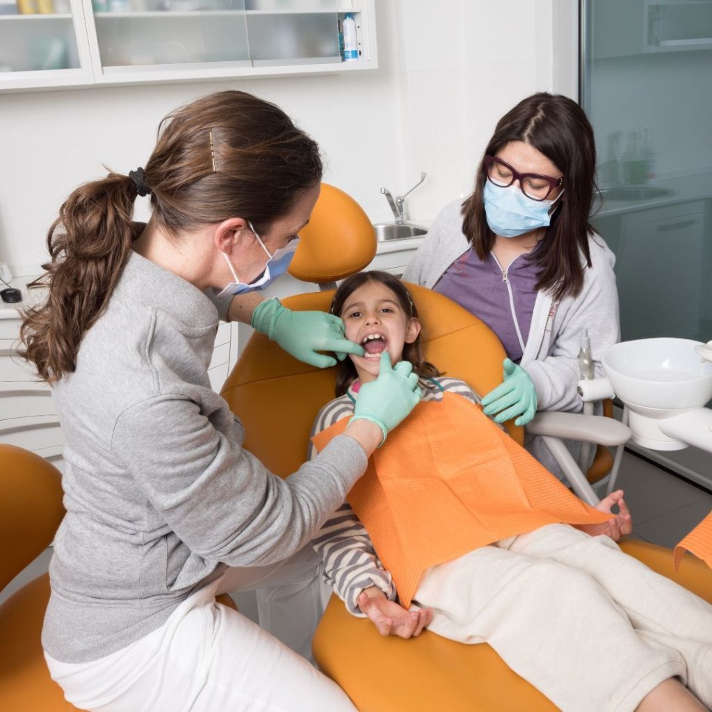 Pedodonzia 1 dentista per bambini a Carrara